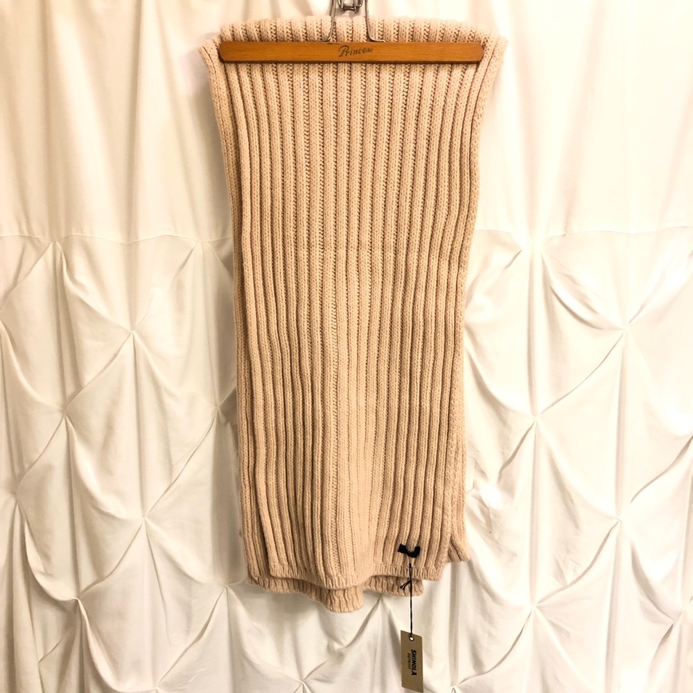 NWT Pink Shinola woven Scarf